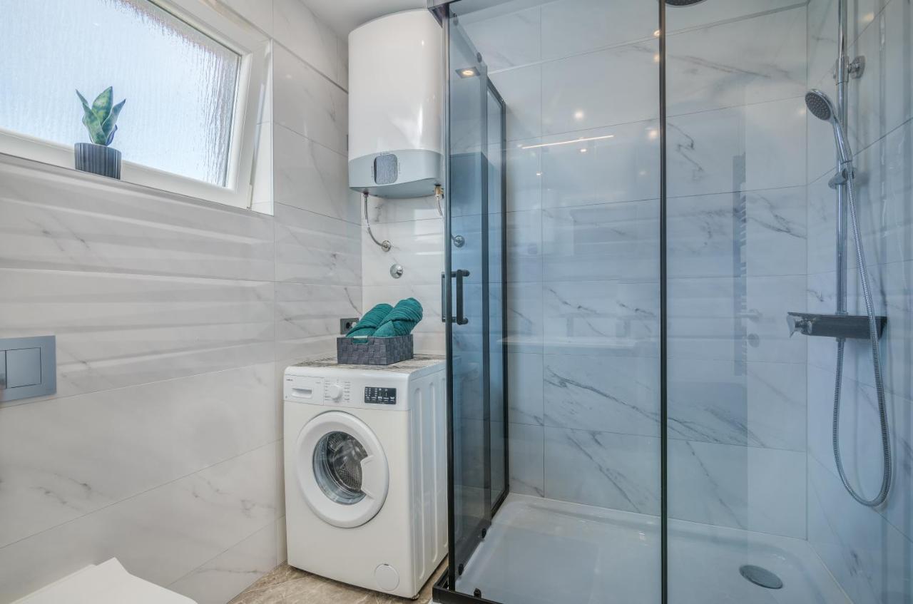 Apartment Luxury Lure *