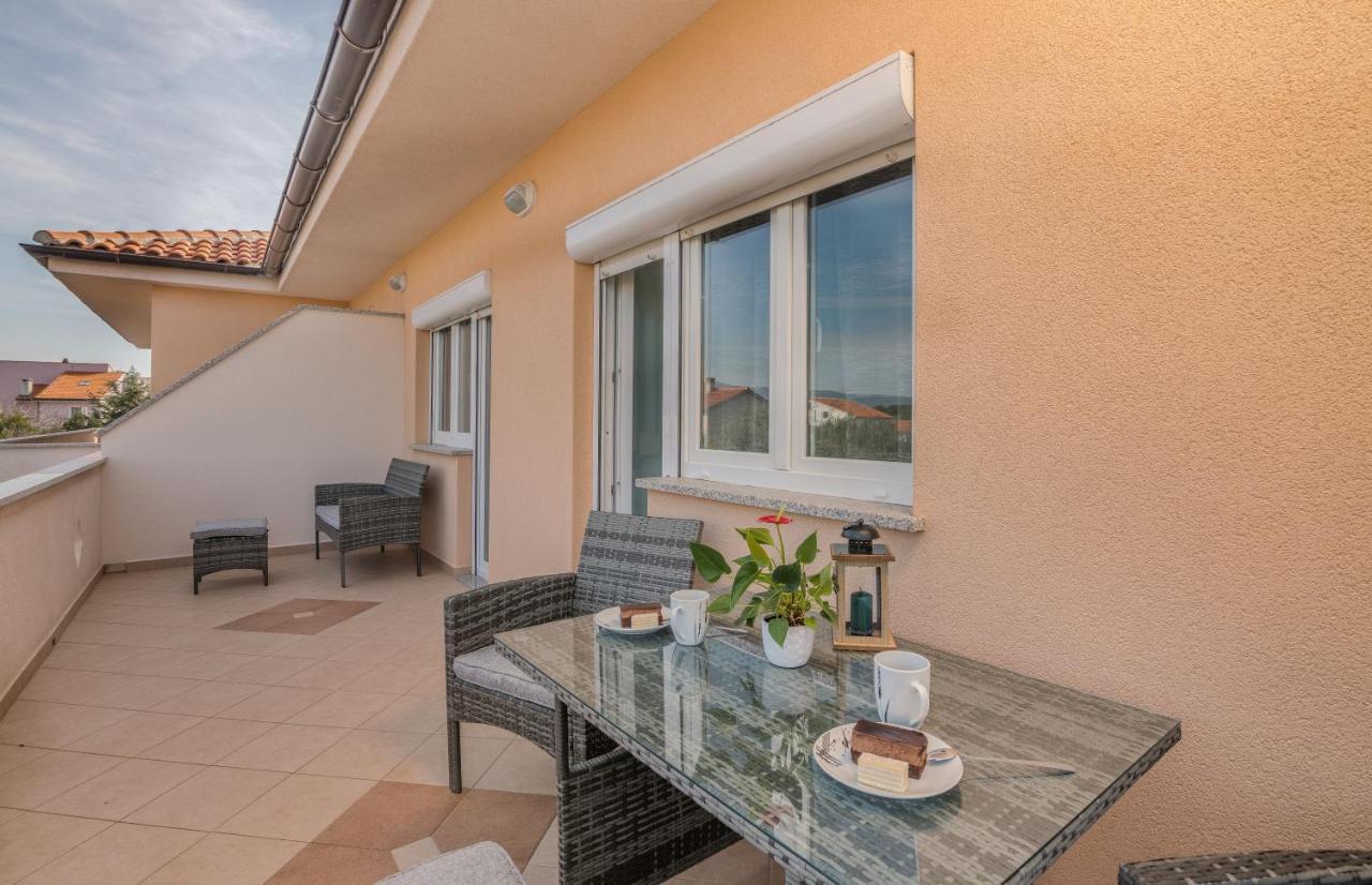 Luxury Lure Apartment Krk Town