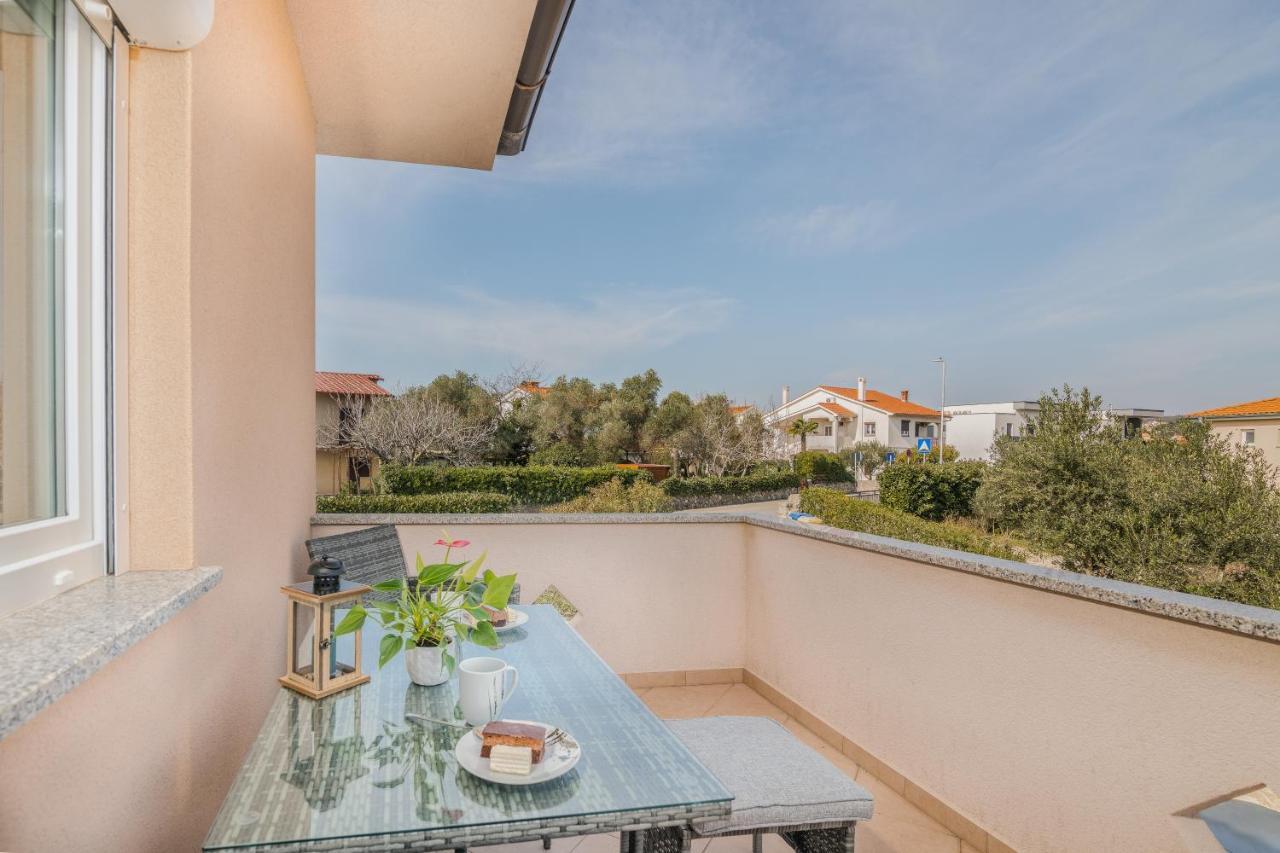 Luxury Lure Apartment *